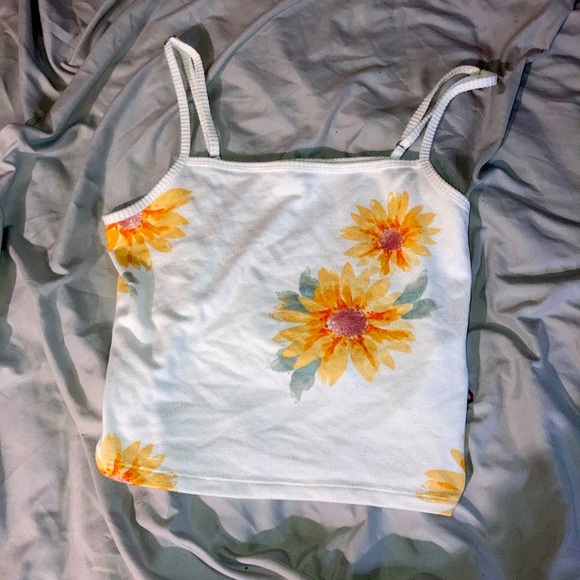 Gilly Hicks Soft, Comfy Sunflower PJ tank top - Picture 2 of 4